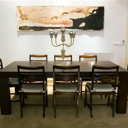 Apartment Charming 4 Bedroom Apartment In Lisbon