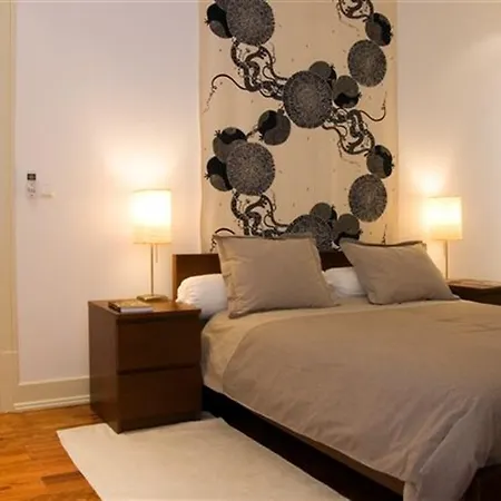 Apartment Charming 4 Bedroom Apartment In Lisbon